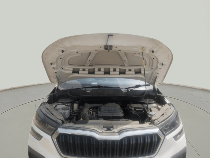 2023 Skoda KUSHAQ AMBITION 1.0L TSI MT, Petrol, Manual, 19,105 km, exterior