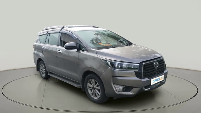 2018 Toyota Innova Crysta 2.4 VX 8 STR, Diesel, Manual, 1,28,891 km, exterior