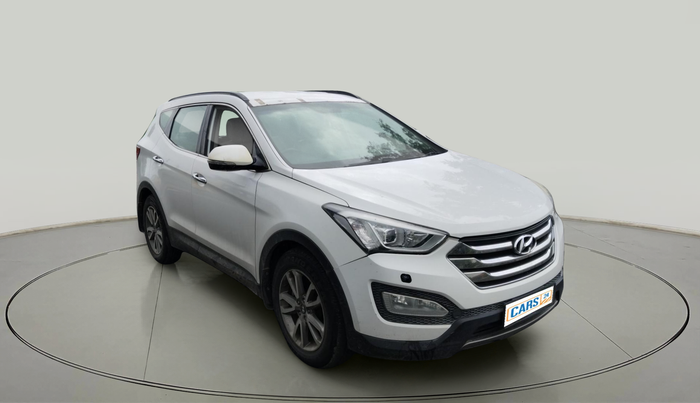 2014 Hyundai Santa Fe 4 WD AT, Diesel, Automatic, 2,85,459 km, exterior