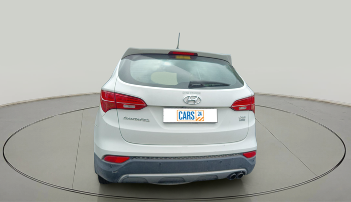 2014 Hyundai Santa Fe 4 WD AT, Diesel, Automatic, 2,85,459 km, exterior