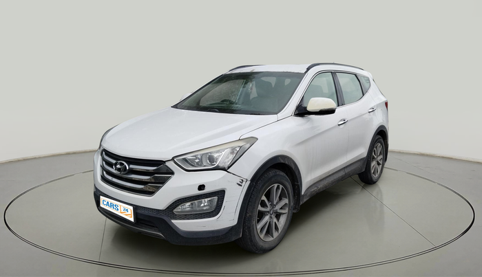 2014 Hyundai Santa Fe 4 WD AT, Diesel, Automatic, 2,85,459 km, exterior