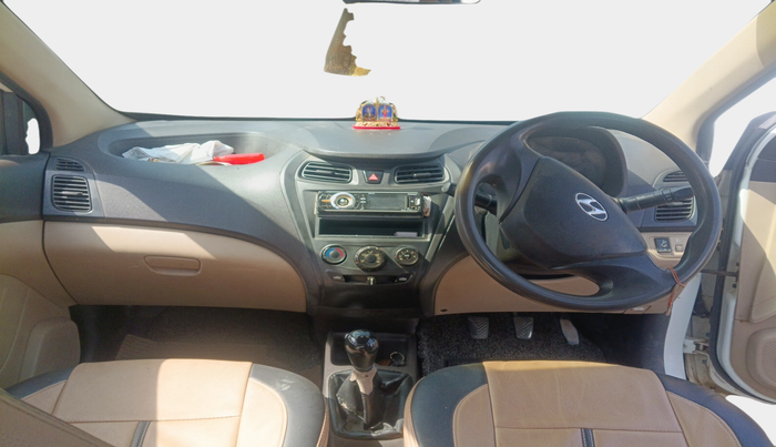 2012 Hyundai Eon D-LITE, Petrol, Manual, 3,02,539 km, interior