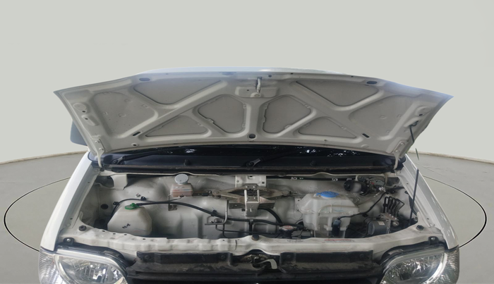 2024 Maruti Eeco 5 Str Ac CNG (O) , Petrol, Manual, 25,801 km, exterior