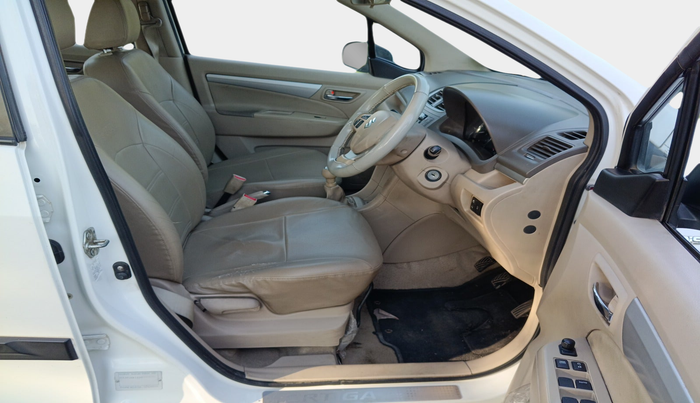 2016 Maruti Ertiga VDI SHVS, Diesel, Manual, 1,50,829 km, interior