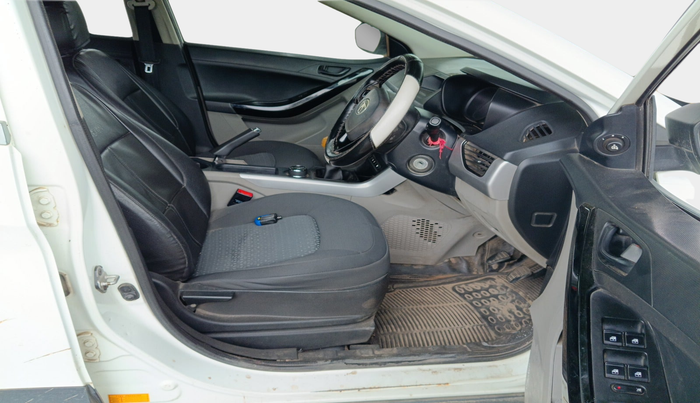 2018 Tata NEXON XM PETROL, Petrol, Manual, 1,99,051 km, interior