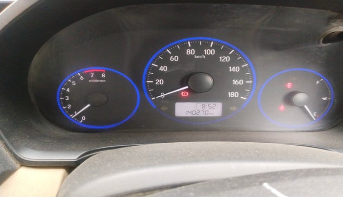 2016 Honda Amaze 1.2L I-VTEC S, Petrol, Manual, 1,40,270 km, interior