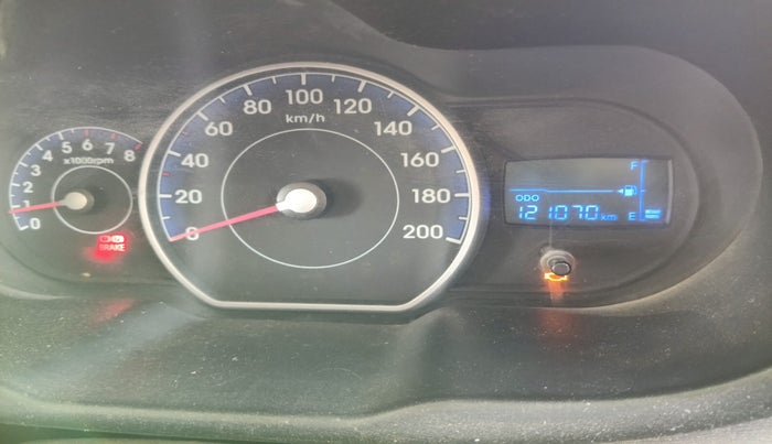 2013 Hyundai i10 MAGNA 1.1, Petrol, Manual, 1,21,070 km, interior