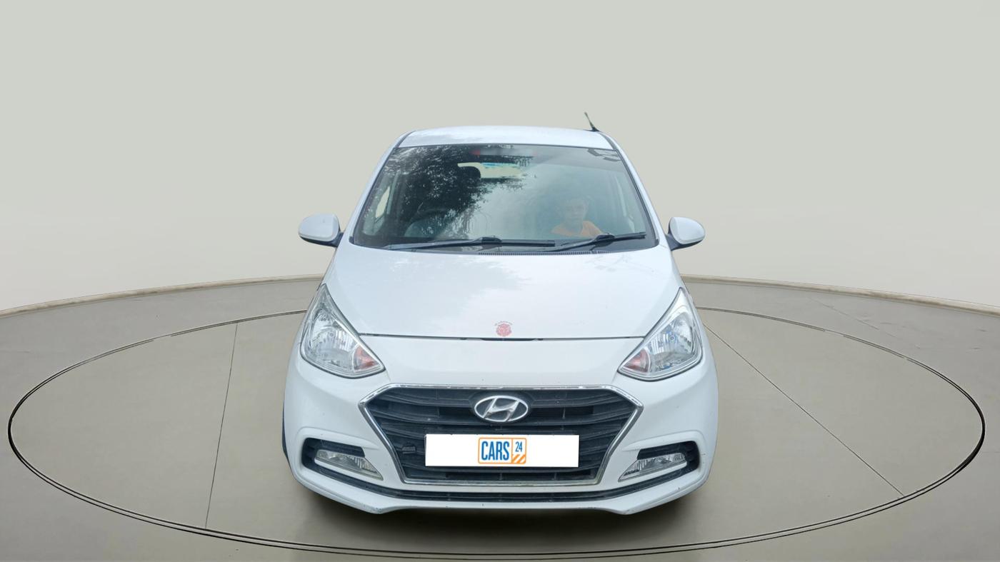 2017 Hyundai Xcent E+, Petrol, Manual, 1,65,785 km, exterior