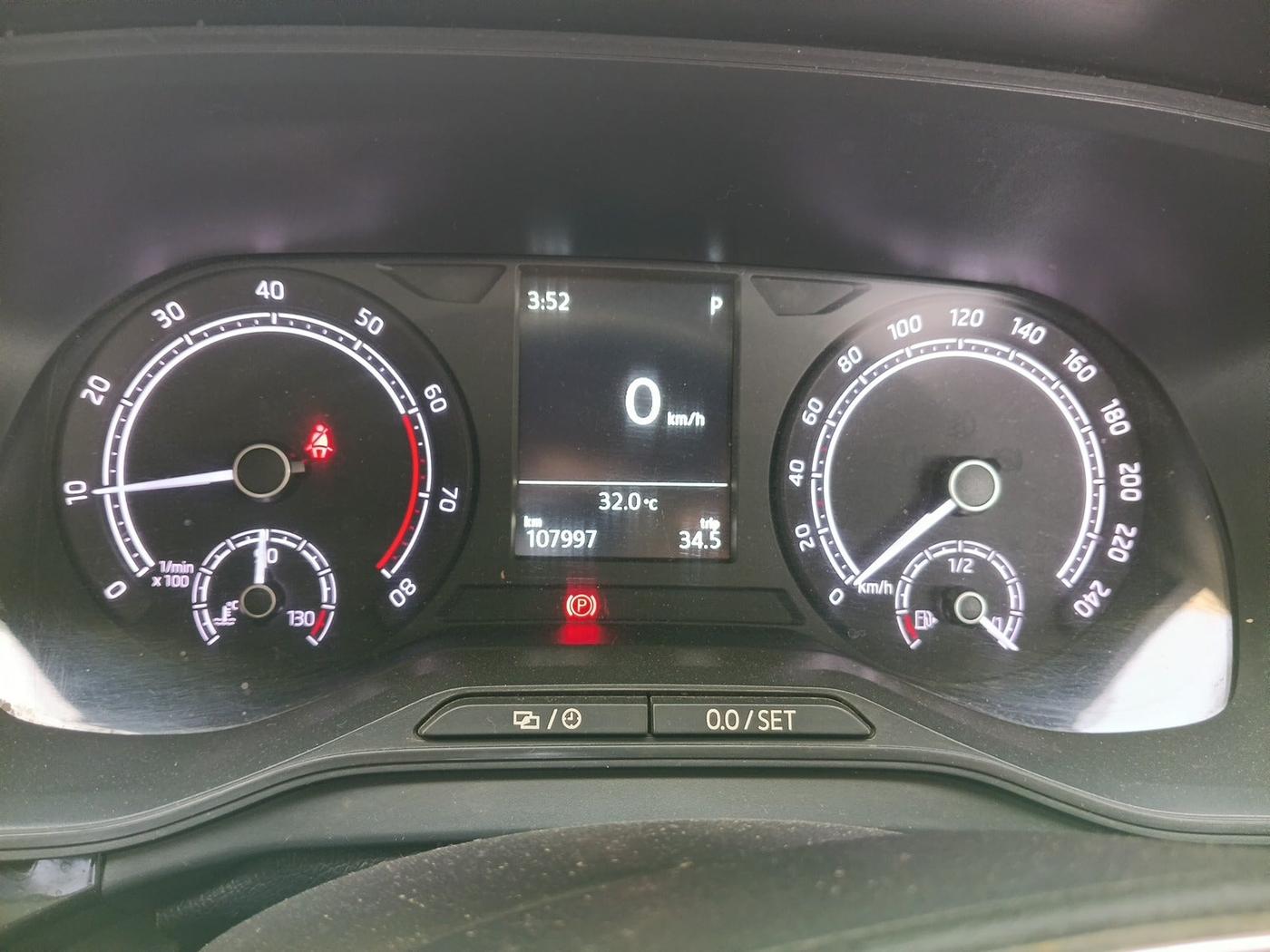 2021 Skoda KUSHAQ STYLE 1.0L TSI AT, Petrol, Automatic, 1,08,000 km, interior