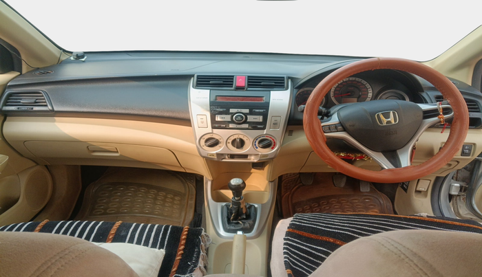 2010 Honda City 1.5L I-VTEC S MT, Petrol, Manual, 2,71,136 km, interior