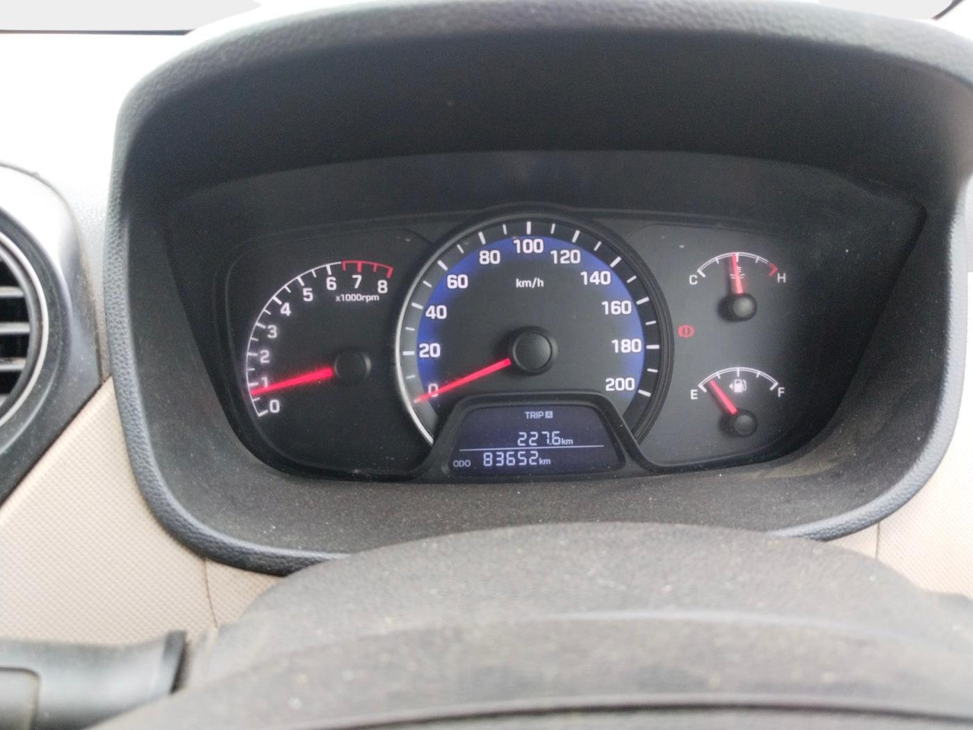 2014 Hyundai Xcent S (O) 1.2, Petrol, Manual, 83,654 km, interior