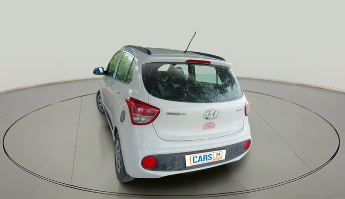 2017 Hyundai Grand i10 SPORTZ (O) 1.2 KAPPA VTVT, Petrol, Manual, 1,32,136 km, exterior