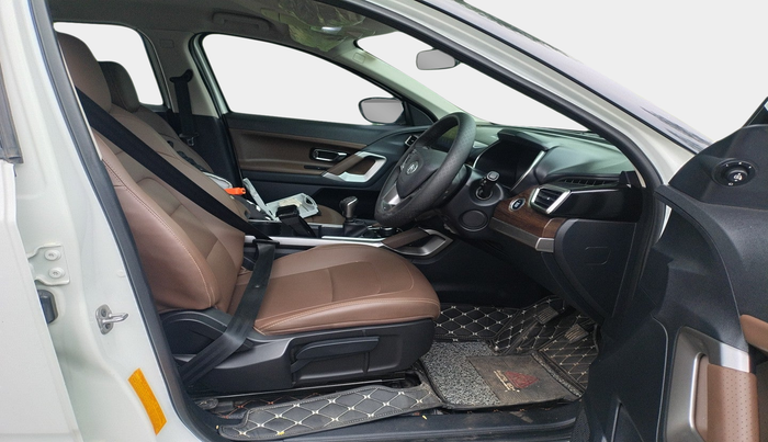 2021 Tata Harrier XZ 2.0L kryotec halo edition , Diesel, Manual, 66,890 km, interior