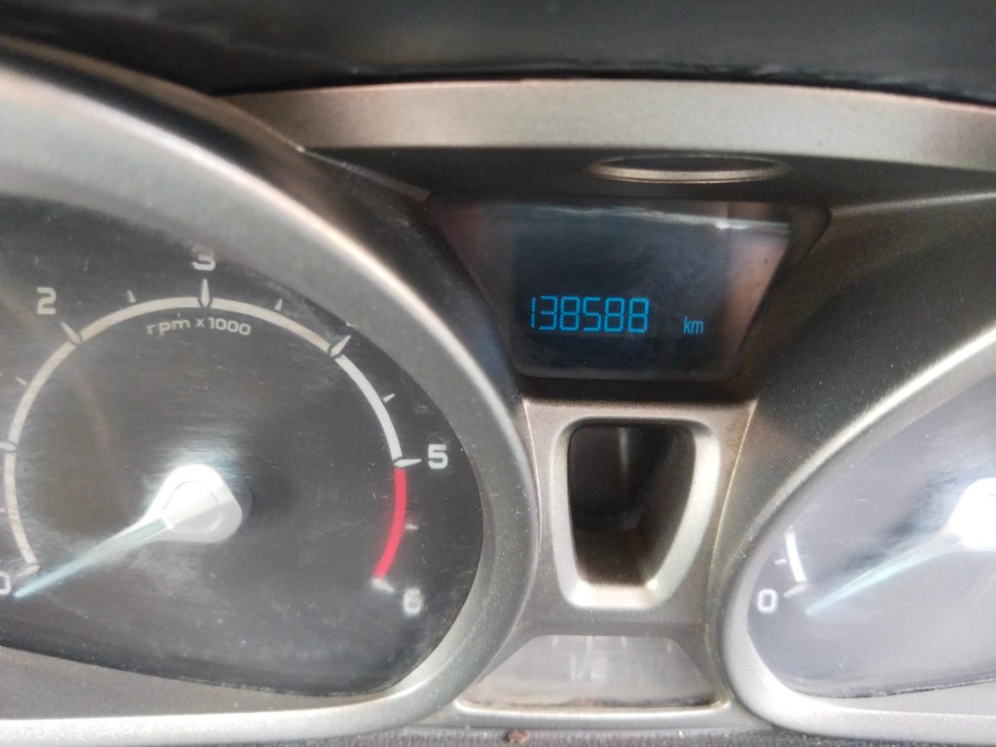 2015 Ford Ecosport TITANIUM 1.5L DIESEL, Diesel, Manual, 1,38,588 km, interior