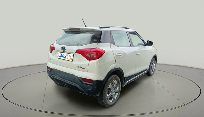 2019 Mahindra XUV300 W6 1.5 DIESEL, Diesel, Manual, 1,03,969 km, exterior