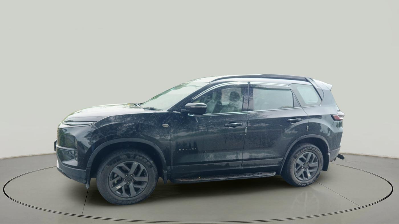 2024 Tata Safari PURE PLUS S DARK EDITION, Diesel, Manual, 24,000 km, exterior