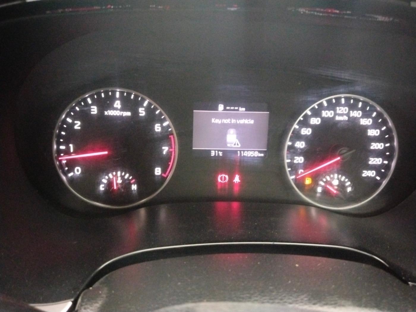 2021 KIA SELTOS HTX ANNIVERSARY EDITION 1.5 PETROL, Petrol, Manual, 1,14,958 km, interior