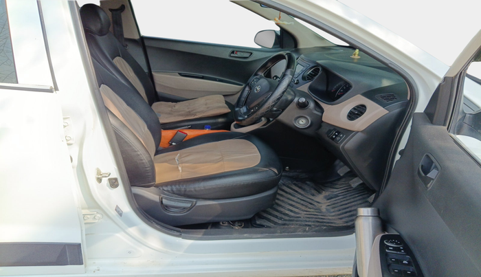 2019 Hyundai Grand i10 MAGNA 1.2 KAPPA VTVT CNG, Petrol, Manual, 57,585 km, interior