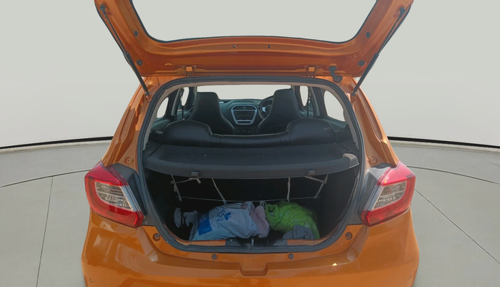 2017 Tata Tiago XT PETROL, Petrol, Manual, 75,227 km, exterior