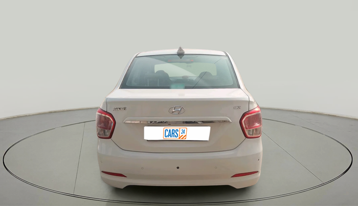 2015 Hyundai Xcent SX 1.2 (O), CNG, Manual, 99,125 km, exterior