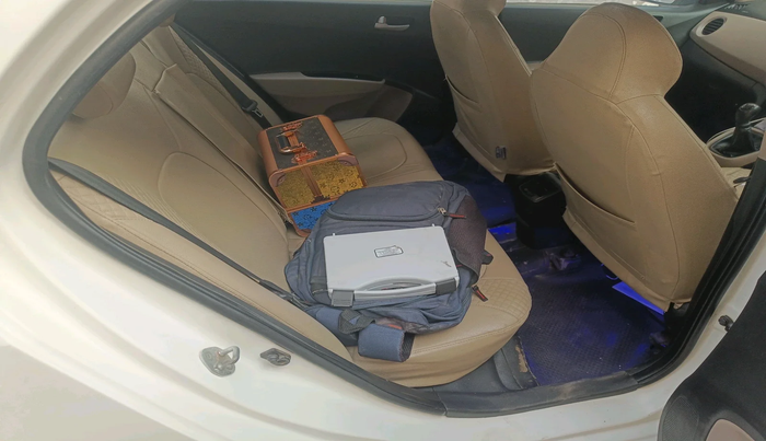 2015 Hyundai Xcent SX 1.2 (O), CNG, Manual, 99,125 km, interior