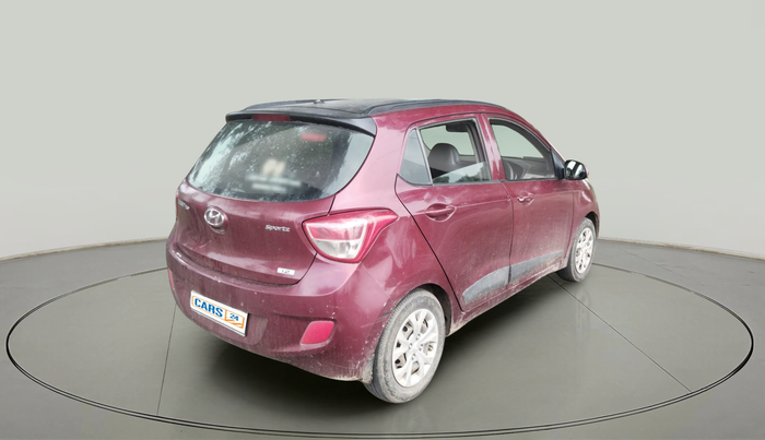2015 Hyundai Grand i10 SPORTZ 1.2 KAPPA VTVT, Petrol, Manual, 1,39,877 km, exterior