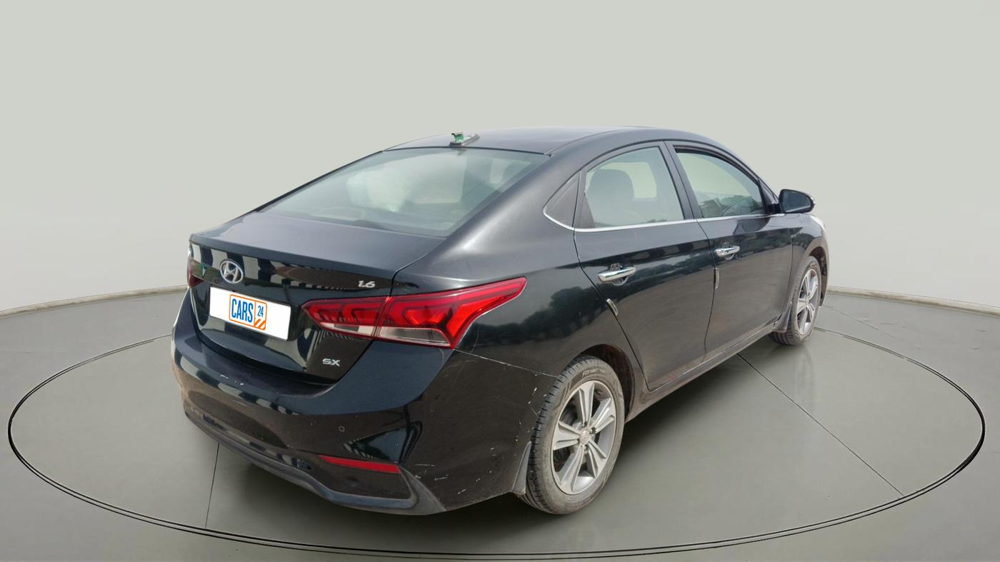 2017 Hyundai Verna 1.6 VTVT SX (O), Petrol, Manual, 1,84,716 km, exterior