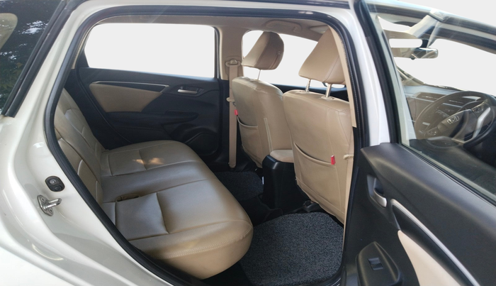 2020 Honda Jazz 1.2L I-VTEC VX CVT, Petrol, Automatic, 75,377 km, interior