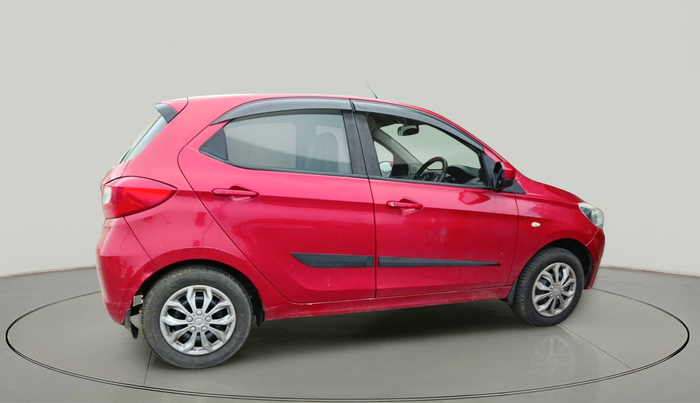 2016 Tata Tiago XT PETROL, Petrol, Manual, 80,126 km, exterior