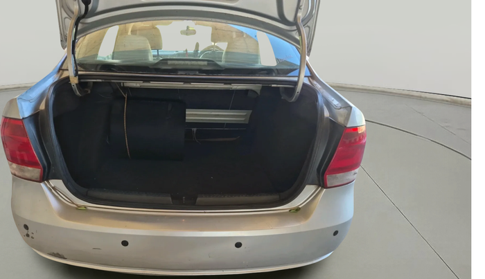 2011 Volkswagen Vento HIGHLINE DIESEL 1.6, Diesel, Manual, 1,42,941 km, exterior