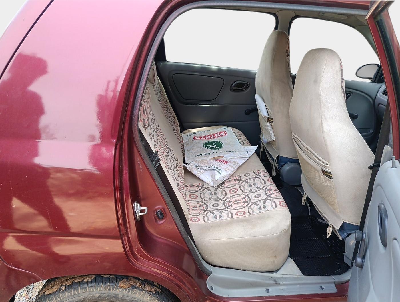 2010 Maruti Alto K10 LXI, Petrol, Manual, 66,814 km, interior