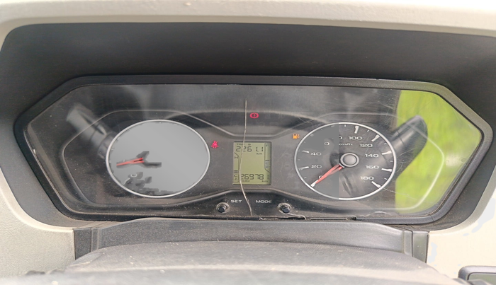 2016 Mahindra Scorpio S6 PLUS, Diesel, Manual, 2,69,781 km, interior