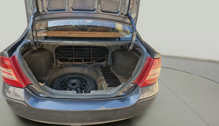 2011 Ford Fiesta Classic SXI 1.4 DIESEL, Diesel, Manual, 1,49,223 km, exterior