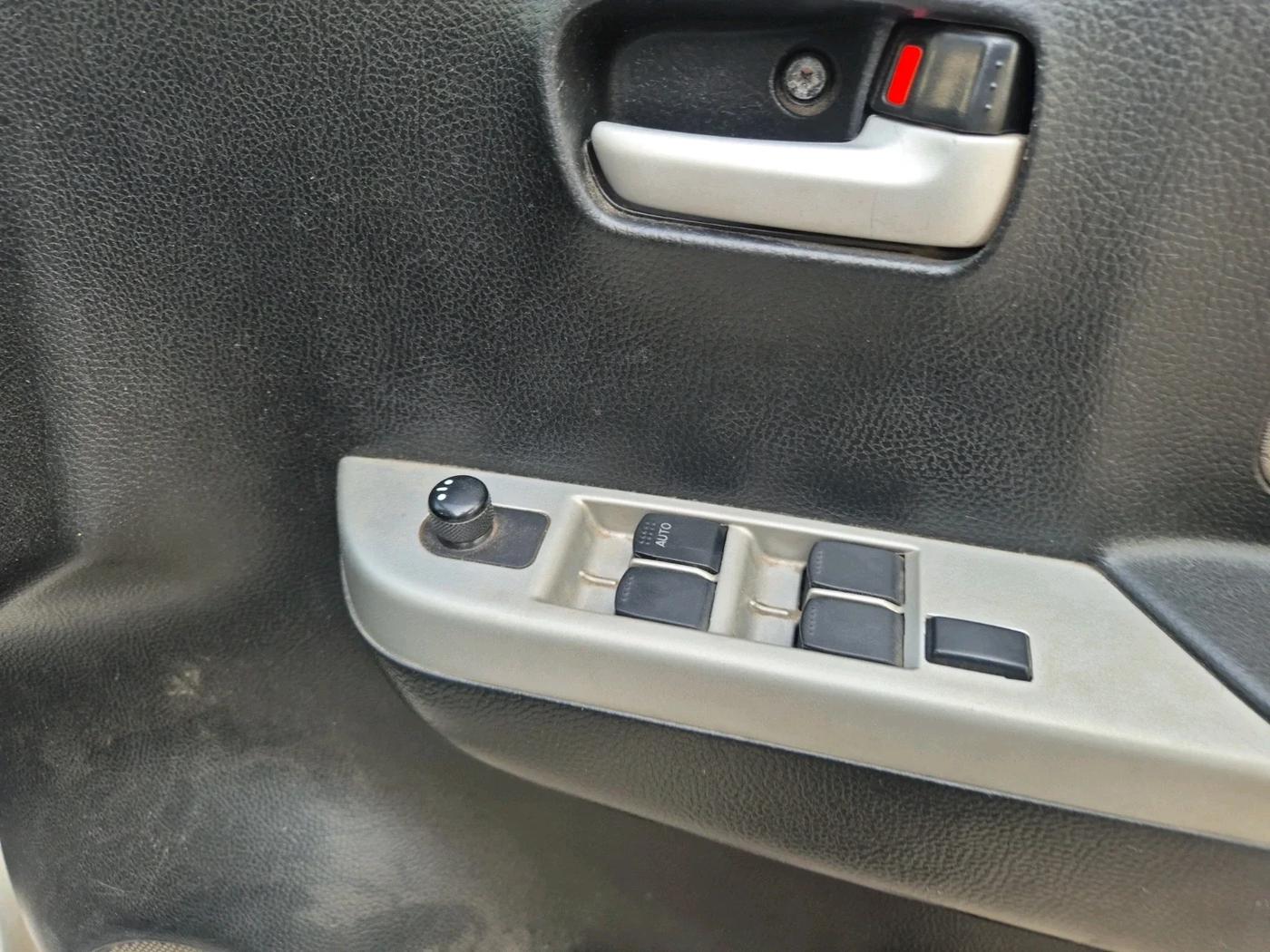 2014 Maruti Wagon R 1.0 VXI, Petrol, Manual, 89,732 km, interior
