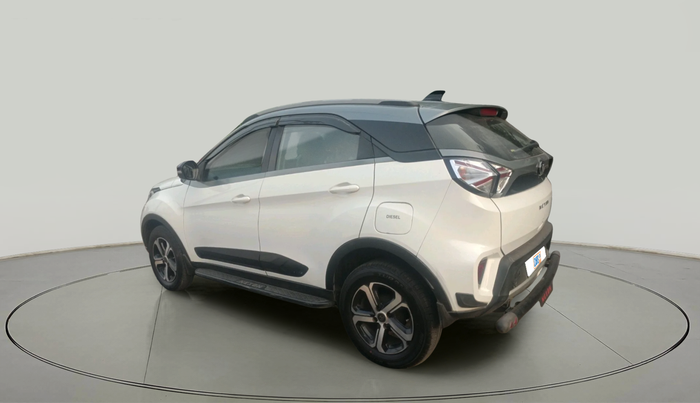 2022 Tata NEXON XZA PLUS (PREMIUM) DIESEL, Diesel, Automatic, 76,764 km, exterior
