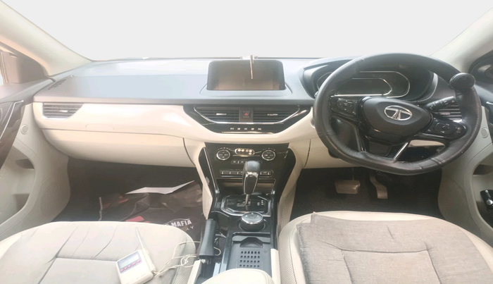 2022 Tata NEXON XZA PLUS (PREMIUM) DIESEL, Diesel, Automatic, 76,764 km, interior