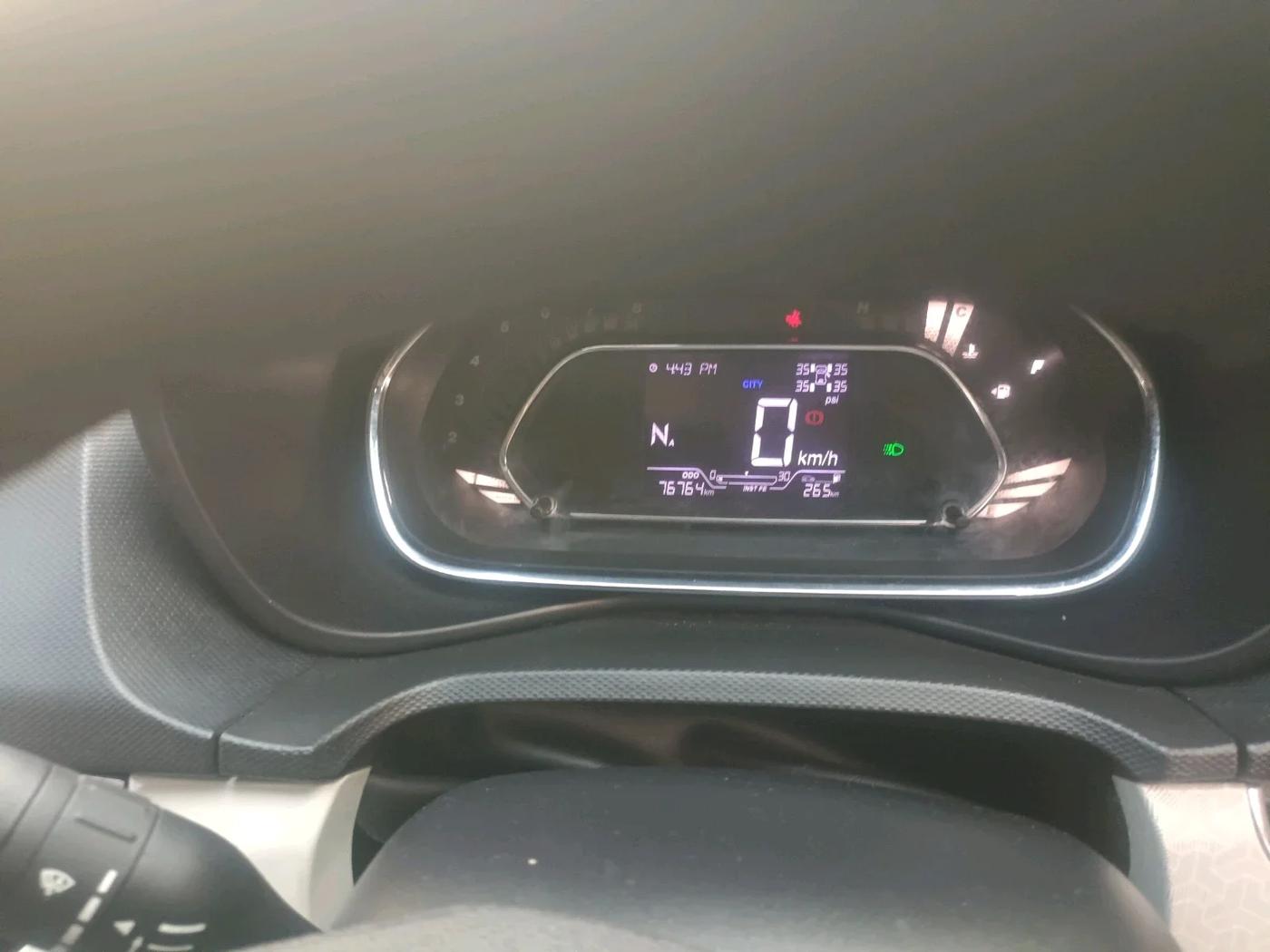 2022 Tata NEXON XZA PLUS (PREMIUM) DIESEL, Diesel, Automatic, 76,764 km, interior