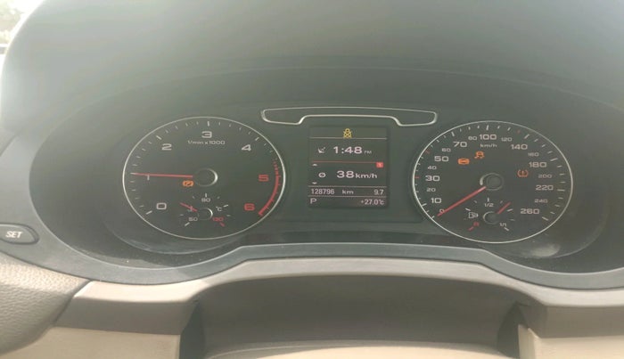 2013 Audi Q3 2.0 TDI QUATTRO, Diesel, Automatic, 1,28,796 km, interior