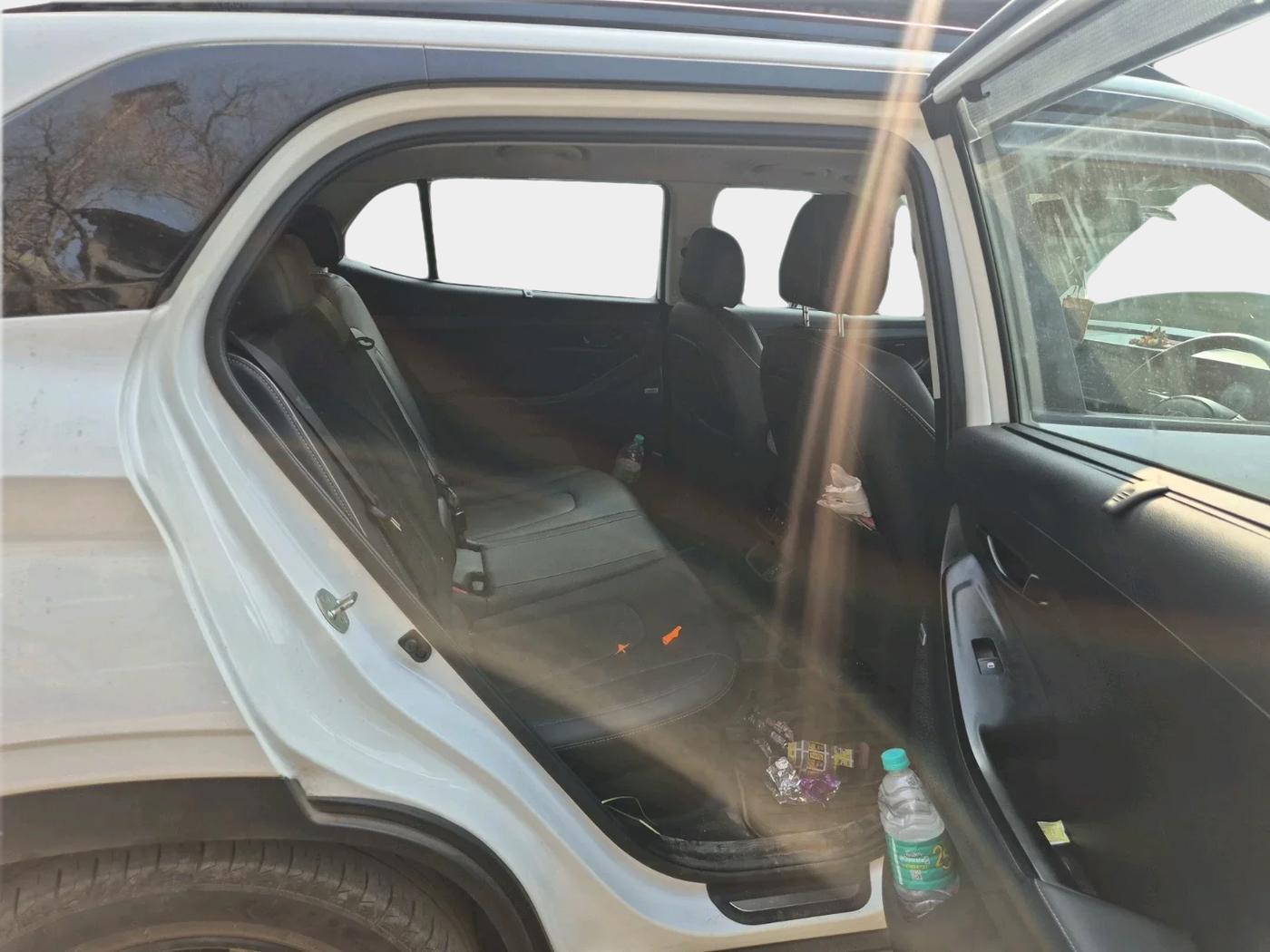2024 Hyundai Creta SX (O) 1.5 Diesel AT Knight Edition, Diesel, Automatic, 33,817 km, interior