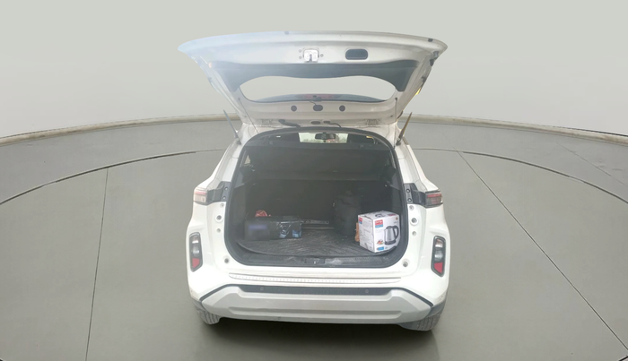 2023 Maruti Grand Vitara ALPHA SMART HYBRID, Petrol, Manual, 1,27,002 km, exterior