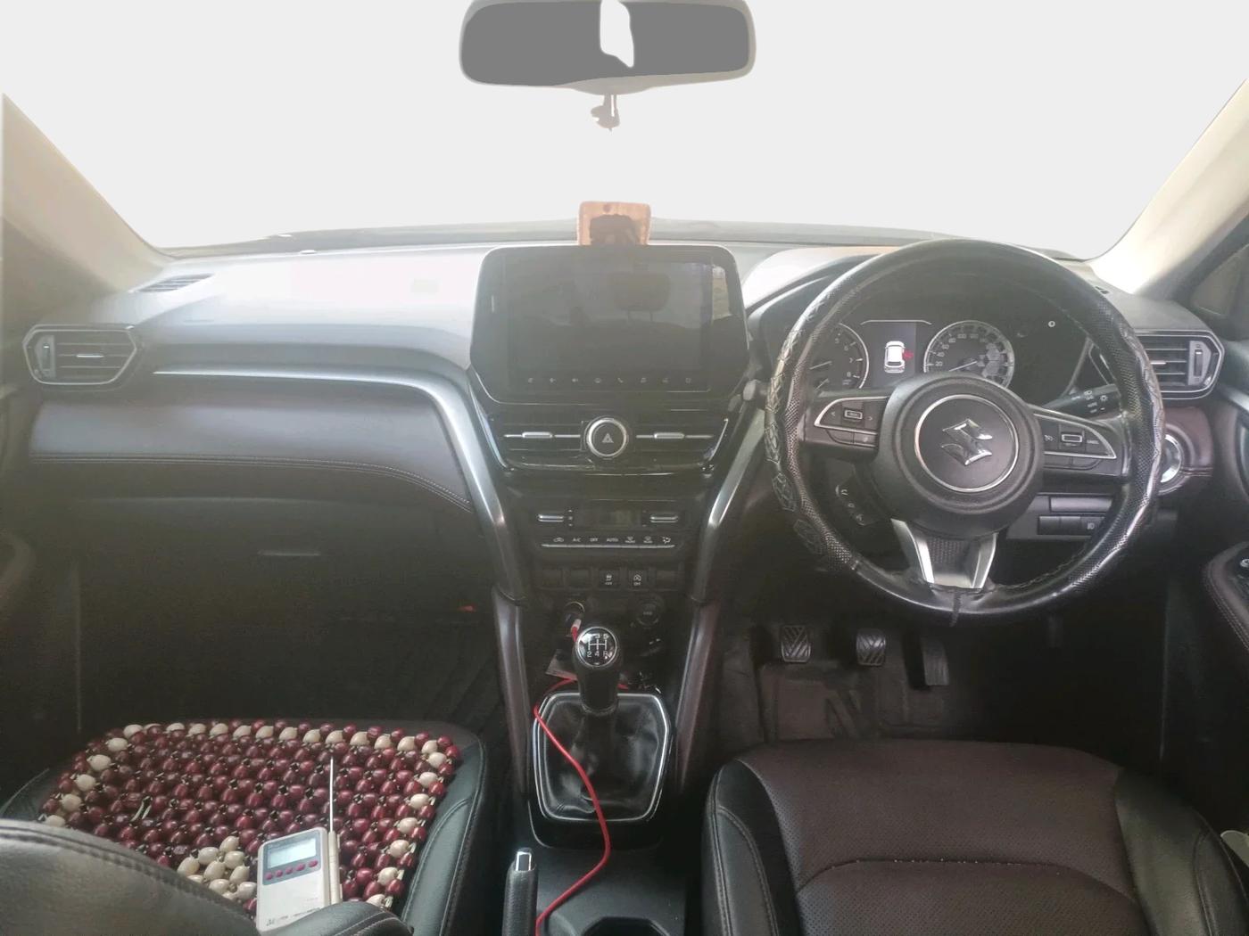 2023 Maruti Grand Vitara ALPHA SMART HYBRID, Petrol, Manual, 1,27,002 km, interior
