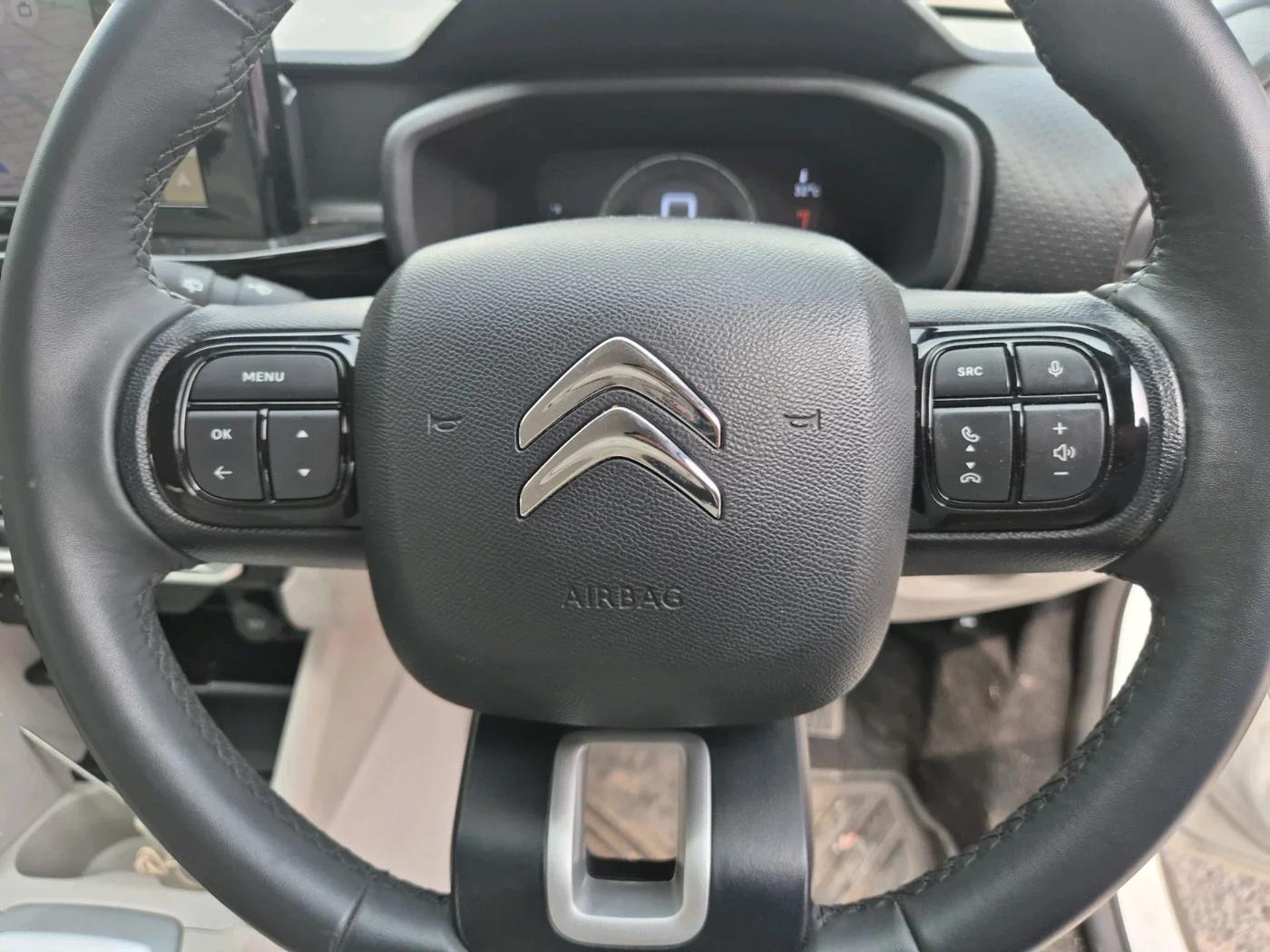 2024 CITROEN C3 AIRCROSS MAX 1.2 5 STR DUAL TONE, Petrol, Manual, 8,500 km, interior