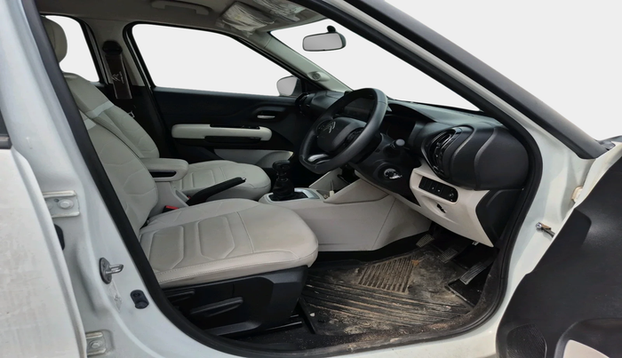 2024 CITROEN C3 AIRCROSS MAX 1.2 5 STR DUAL TONE, Petrol, Manual, 8,457 km, interior