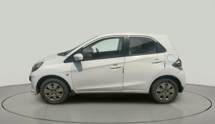 2013 Honda Brio S MT, Petrol, Manual, 1,42,673 km, exterior