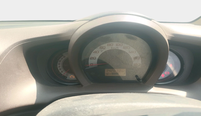 2013 Honda Brio S MT, Petrol, Manual, 1,42,673 km, interior