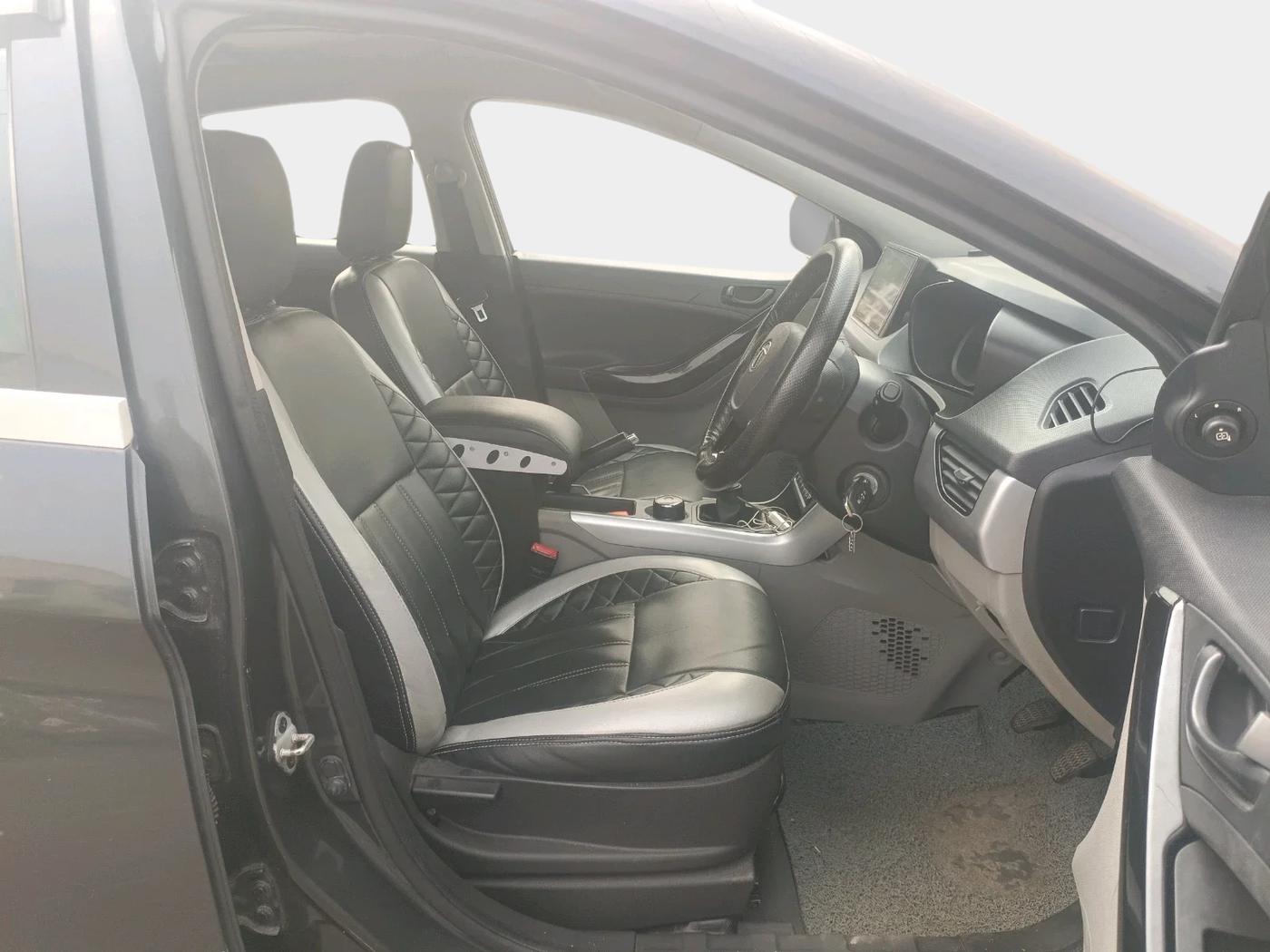 2019 Tata NEXON XM PETROL, Petrol, Manual, 1,30,067 km, interior