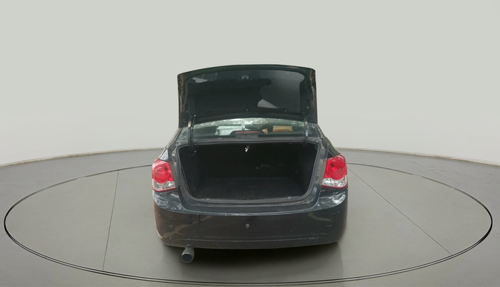 2013 Chevrolet Cruze LT, Diesel, Manual, 91,150 km, exterior