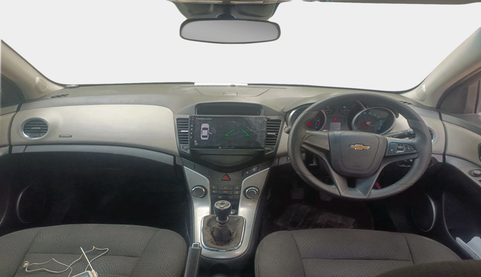 2013 Chevrolet Cruze LT, Diesel, Manual, 91,150 km, interior