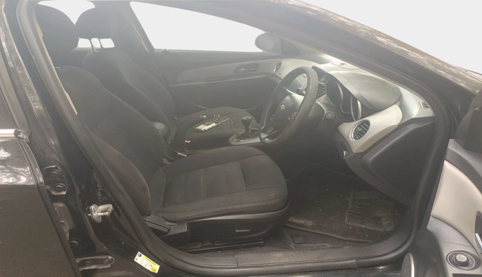 2013 Chevrolet Cruze LT, Diesel, Manual, 91,150 km, interior