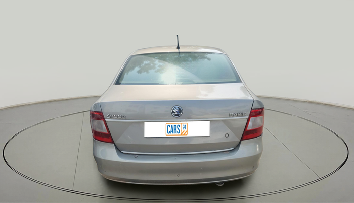 2014 Skoda Rapid 1.5 TDI CR ELEGANCE, Diesel, Manual, 1,31,401 km, exterior